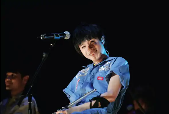 资料图片:主唱--吴青峰 "音乐小王子"