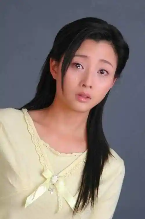 殷桃没想到这么美, 怪不得李金羽不愿拱手让给别人