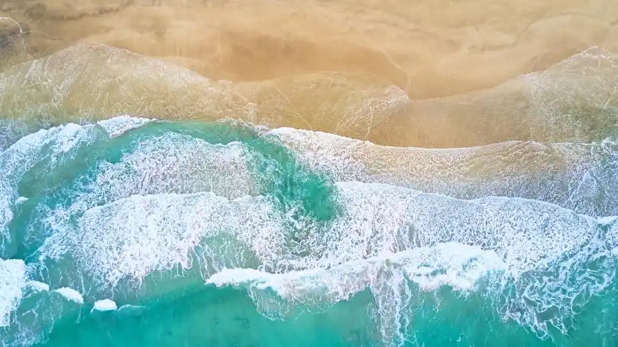 发几张matebook14的高清壁纸吧,望大家喜欢.