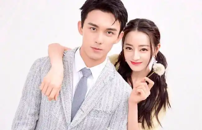 吴磊迪丽热巴拍大片cp感十足高颜值超养眼