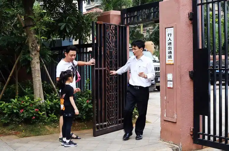 海口:文明新风润社区邻里和睦一家亲 共建文明家园