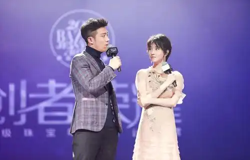 于小彤海陆分手原因是于妈妈?于小彤携新女友