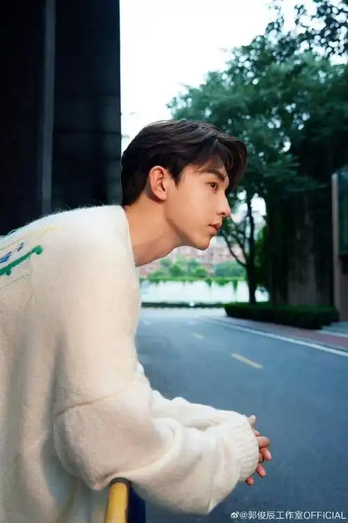 郭俊辰加入饶雪漫严选##郭俊辰出演饶雪漫新电影男主