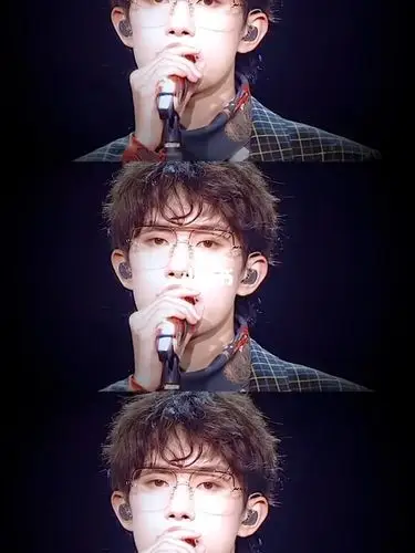 易烊千玺戴眼镜羊毛卷撩人无形之中