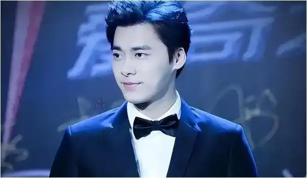 "封杀"未至1年,再看李易峰如今处境,既可恨又很可悲