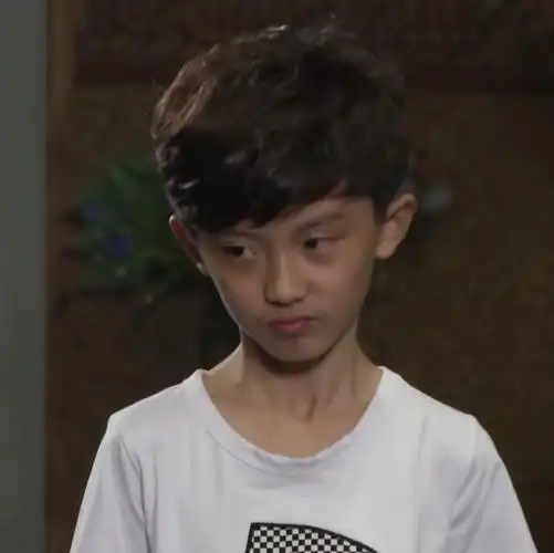 马嘉祺小时候可二改