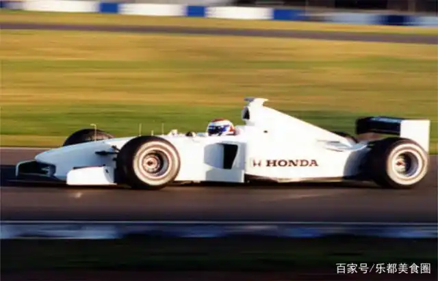 大众车队:f1美图抢先看,设计减少气流的阻力,真气派