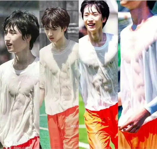 严浩翔的腹肌#这是我不花钱能看的吗老公的腹肌真香@时代少年团