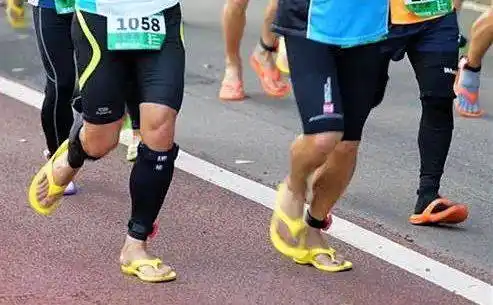 穿拖鞋跑步,其影响和效果好吗?