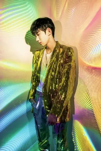 王源《六周年演唱会》