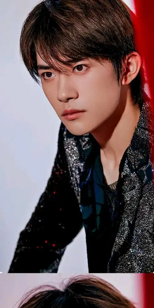 易烊千玺|帅气大头照