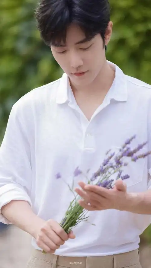 肖战壁纸超话#肖战#xz#肖战我喜欢你#    总有些奇妙的际遇,比方说当