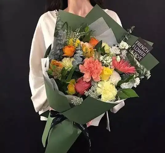 21支圆形花束包装教程新手简单(9个花束包装配色技巧)32