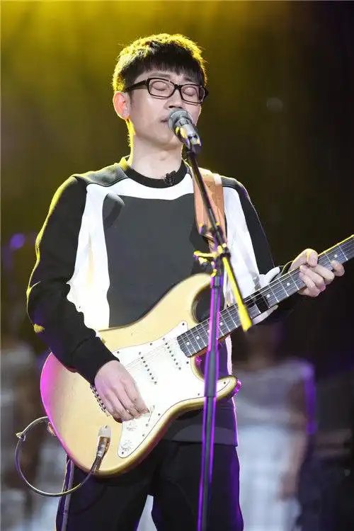 我是歌手第四季金志文踢馆成功了吗 我是歌手4第九期张信哲排名多少