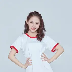 王婷战友情原版伴奏