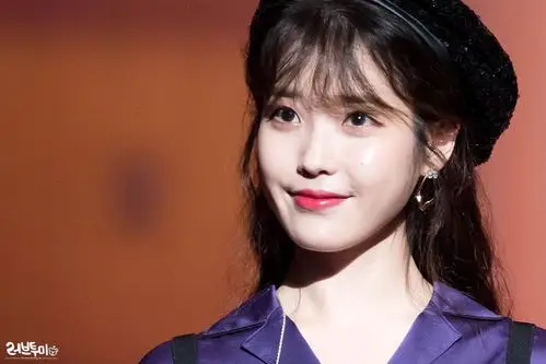 芋圆般甜蜜iu可爱亮相代言品牌活动现场