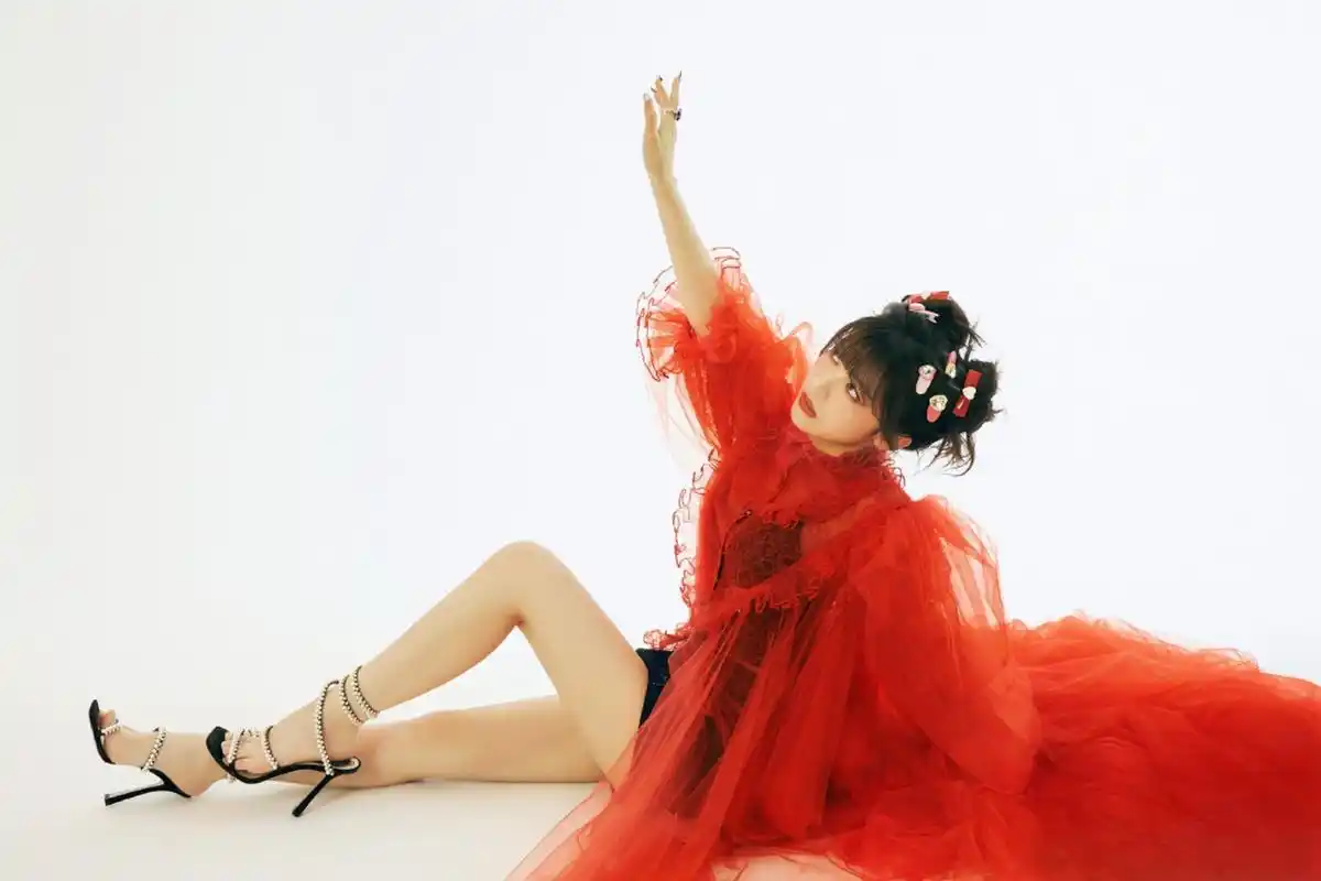 赖美云  美腿玉足合集