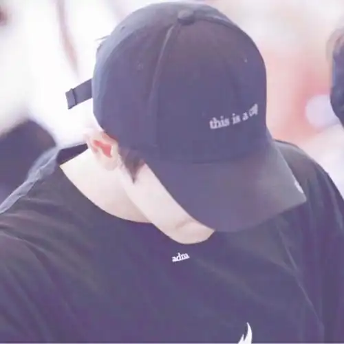 朴灿烈 自截头像