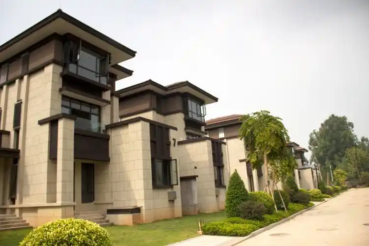 星汇·翠峰在售161-400㎡别墅