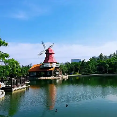 绿岛公园风景如画