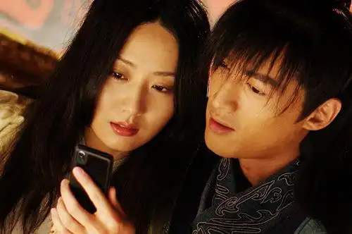 图胡歌白冰美丽的神话深情对唱两人恋情疑浮出水面