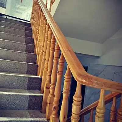 惠安实木旋转楼梯厂家