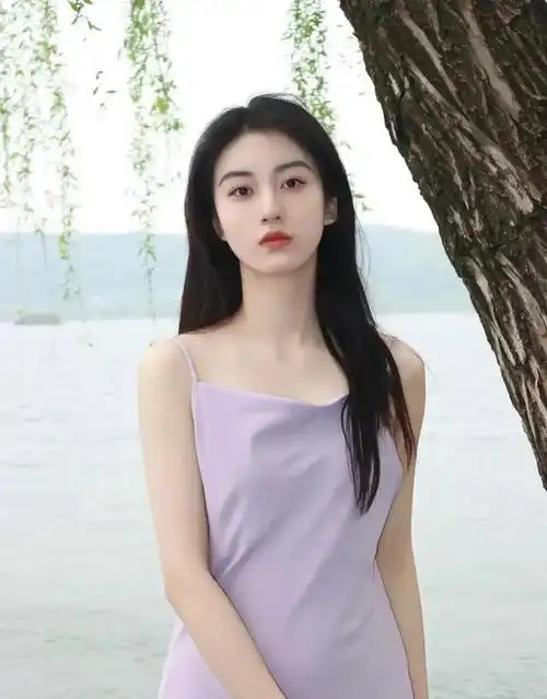 王梓莼清纯靓丽唯美灵动