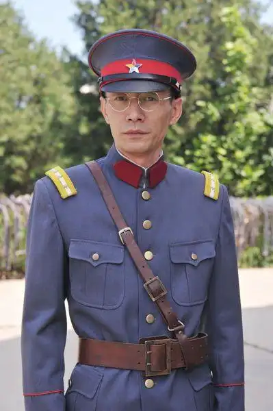 田小洁,黄海波,张晞临联袂主演的史诗大剧《乱世三义》荣获"最佳电视