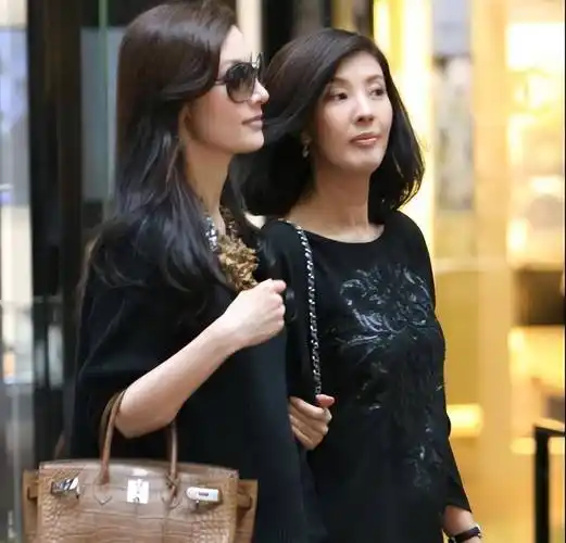 原创遗传是门玄学李嘉欣那么美姐姐却鞋拔子脸都被爆小三嫁豪门