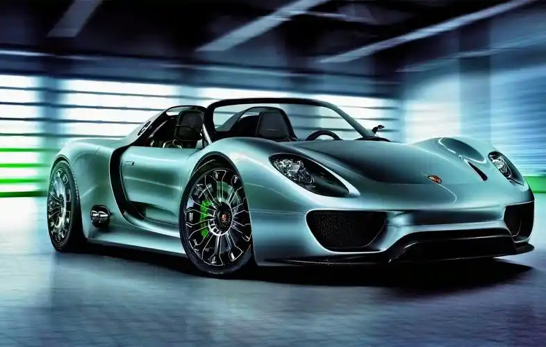 超炫跑车高清桌面锁屏_酷炫拉风的跑车_汽车壁纸