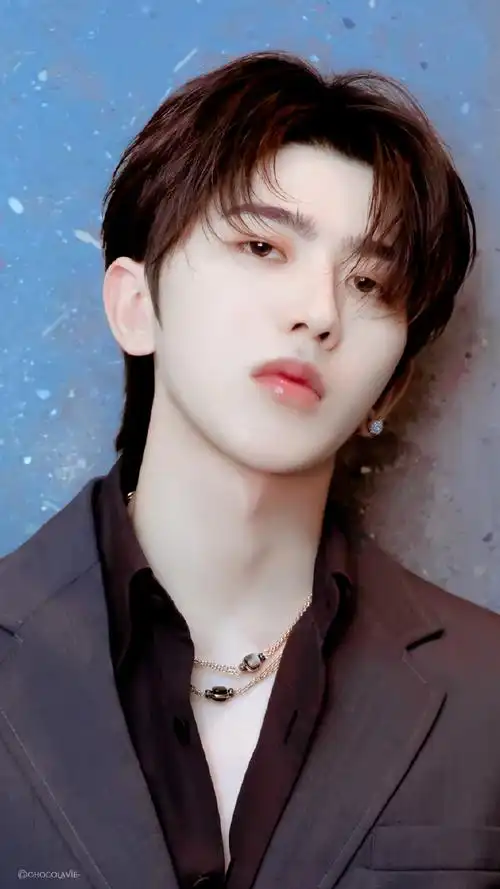 蔡徐坤范思哲全球品牌代言人##蔡徐坤