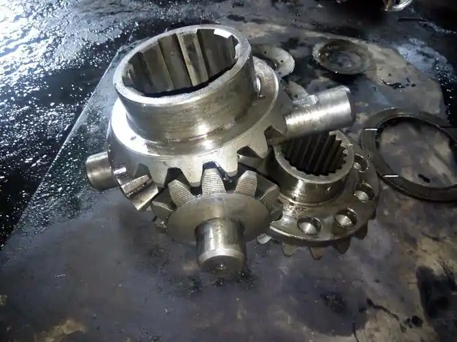 4 2014-07-28 哪里有卖货车配件批发,质量好