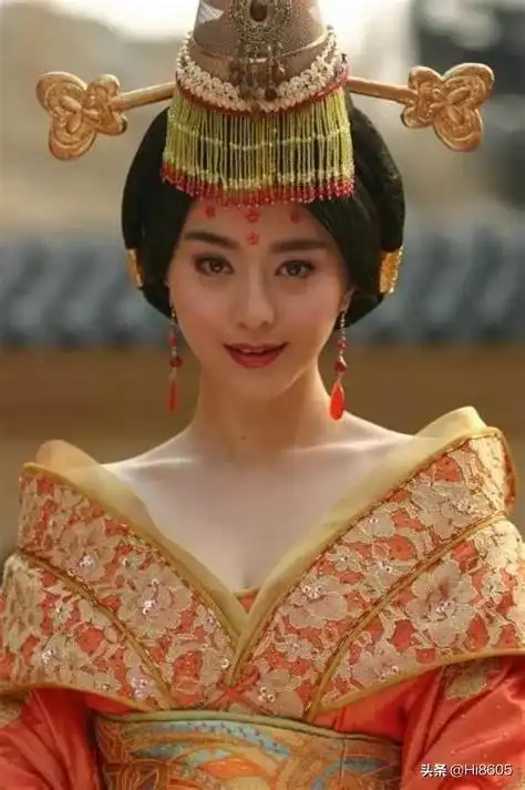 头条问答 - 武则天能够进宫,仅仅是因为她的智慧,才华和美貌吗?