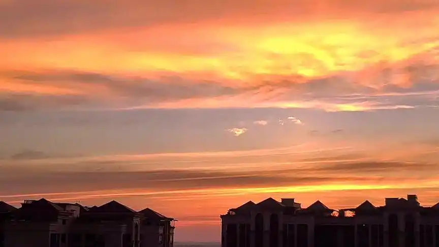 清晨第一缕阳光 若心如朝阳 所见皆朝霞#治愈系风景