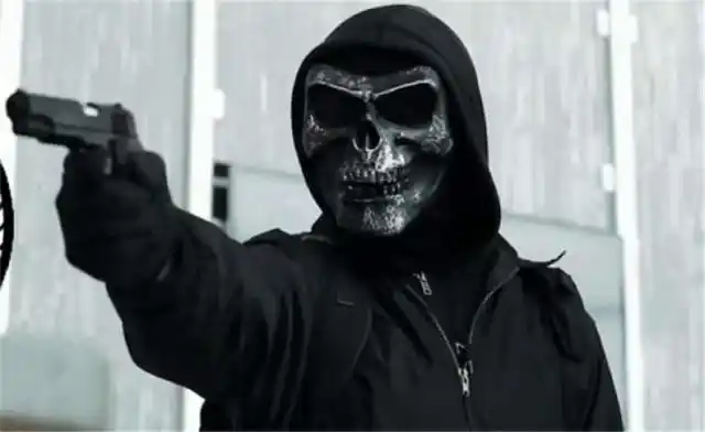 世界最强悍匪30年抢50家银行却栽在一群孩子手里判刑115年