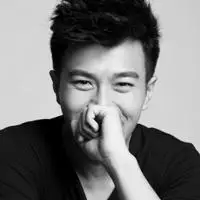 成熟沧桑大叔男人qq头像_微信头像图片大全