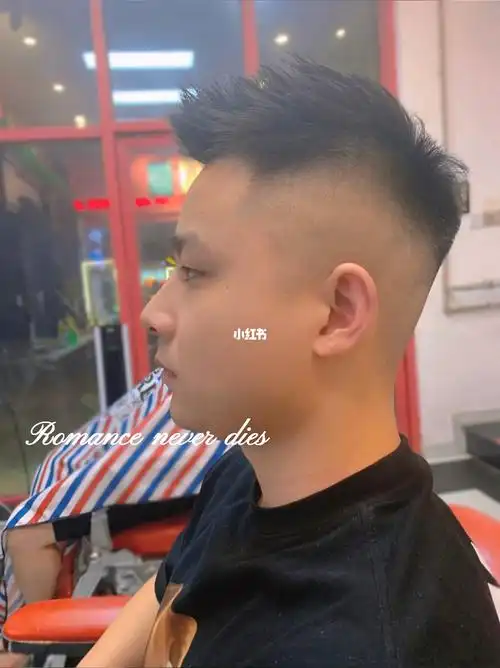 男生发型飞机头barbershop男士渐变男生短发