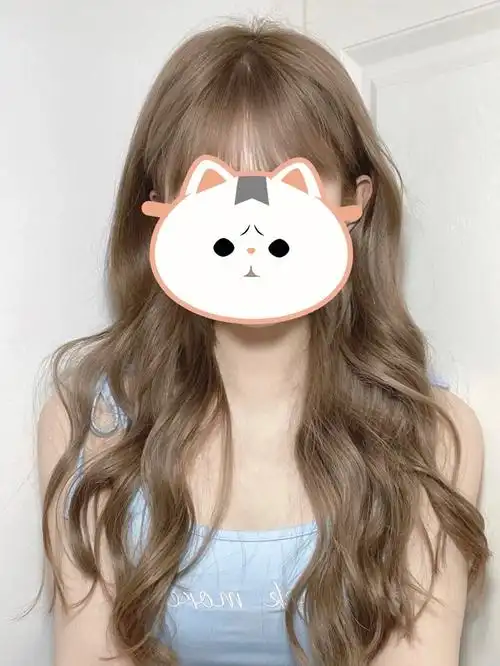 素颜也贼显白绝美2021最受欢迎的发色之一