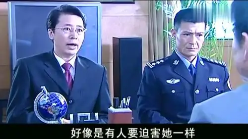 为您推荐: 罪域:兆辉煌烛光晚餐靓妹表白,语言中透着一股霸气,不愧是