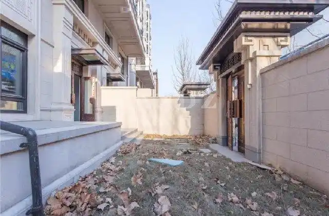 三环别墅 龙湖物业 双拼别墅 采光好,花园35平,龙湖西宸原著二手房