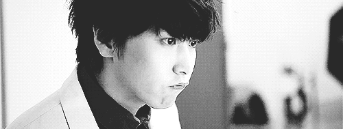 嘟嘴gif卖萌gif可爱gif男人gif