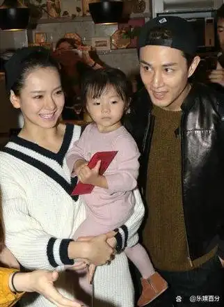 戚薇李承铉庆结婚九周年,晒手绘照片花式秀恩爱