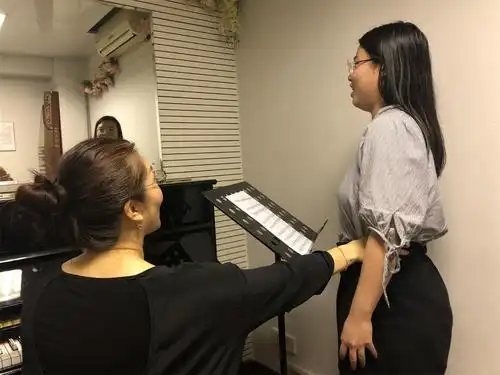 周末学唱歌 | 专业导师教你唱歌 ktv速成 声乐训练 流行唱法