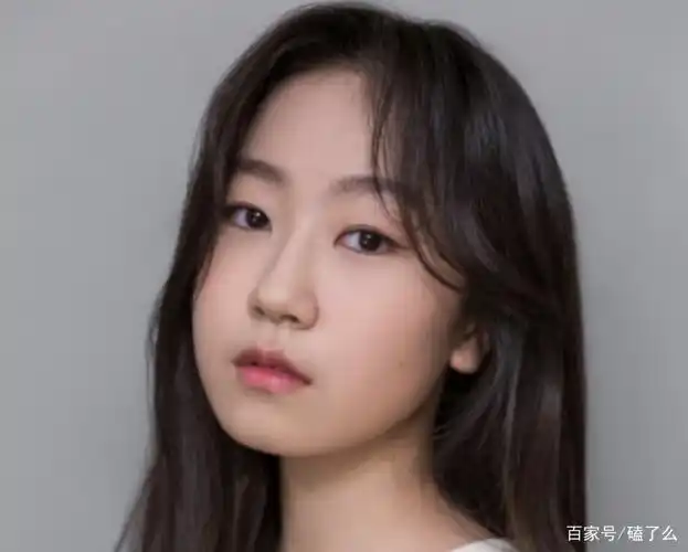韩国童星初长成:《素媛》小女孩越来越美,《七号房》女孩已长大