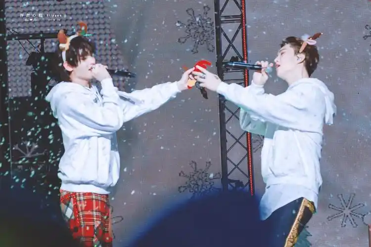 浙江卫视跨年双人舞台浙江卫视是我爸爸190216 造型师分享的情人节