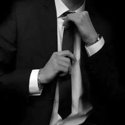 男生不露脸衬衫头像