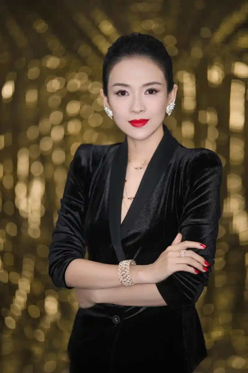 "稀土战队"总决赛夺冠 章子怡亲为周一围颁奖《演员的诞生》顺利收官