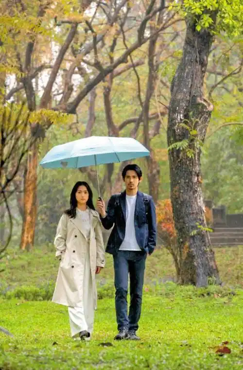 林依晨受两男影响一生 周渝民双重身份结情缘_上帝_父亲_黄文英