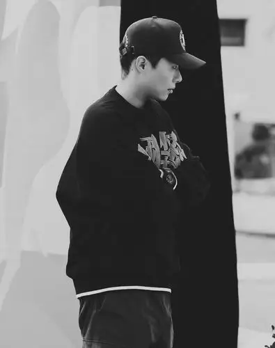 相声演员周九良又a又奶!