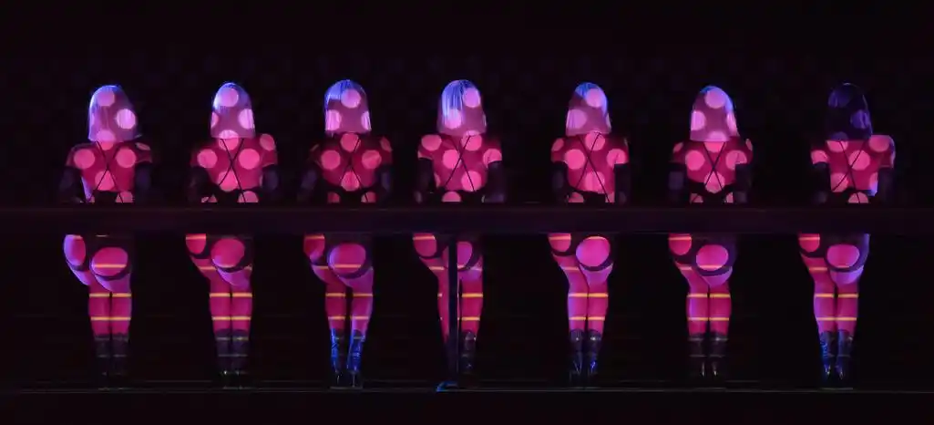 烈焰红唇,声光魅影,一眼难忘!